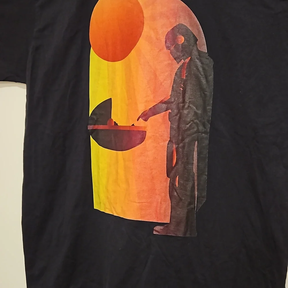Star Wars Disney Lucasfilm The Mandalorian black short sleeve tee XL Unisex EUC - Picture 5 of 5